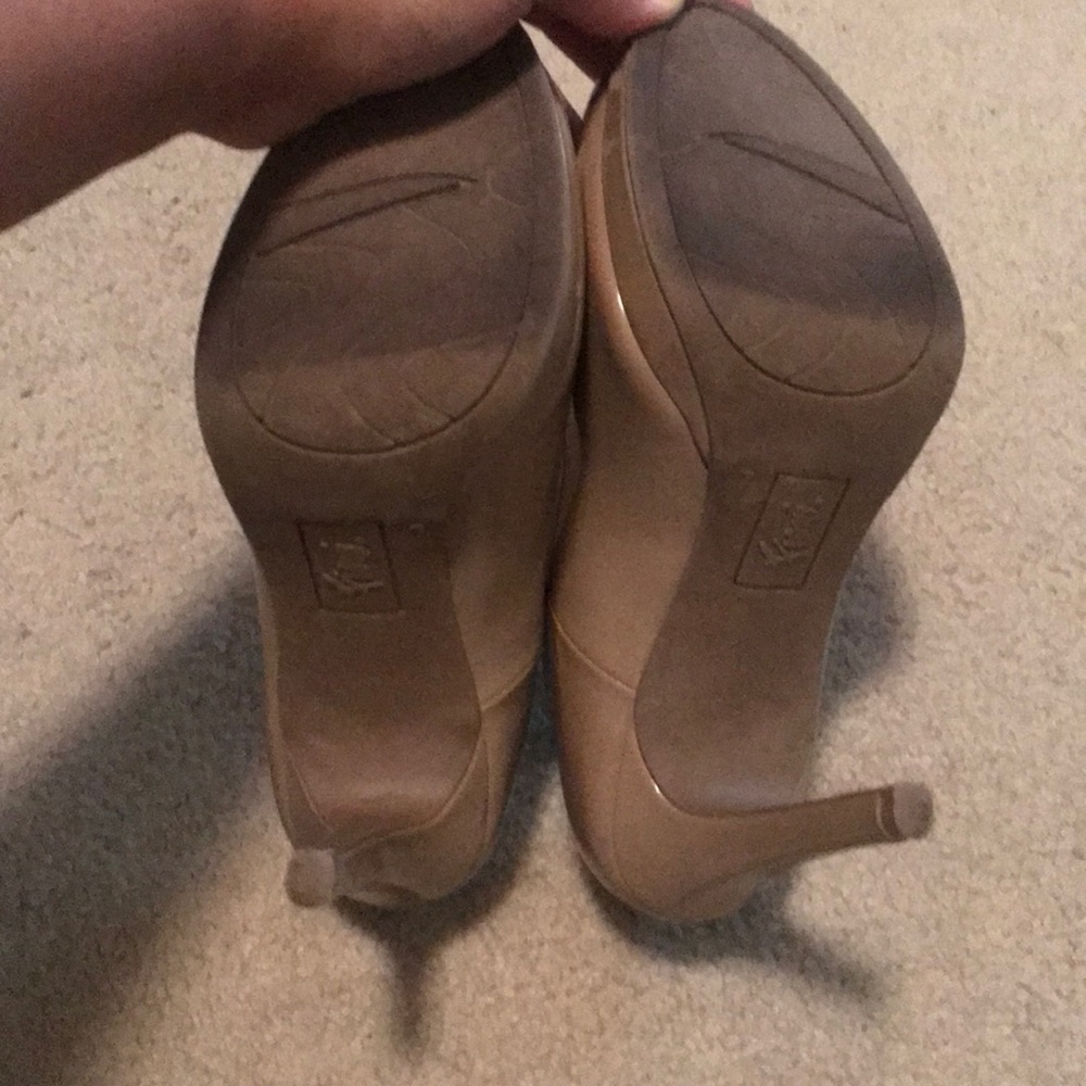 Fioni Nude Heels - Picture 4 of 7
